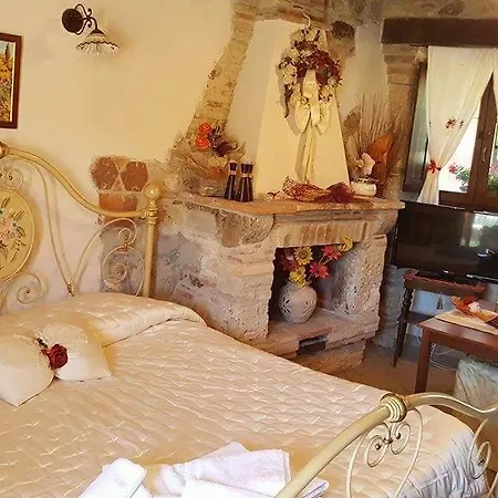 B&B La Casetta Sul Lago Colle di Tora Exterior foto